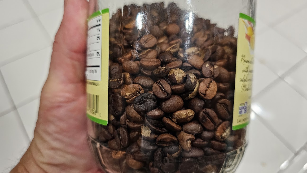 roasting green coffee beans image